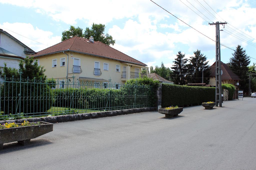 Otto Apartment Harkan Exterior foto
